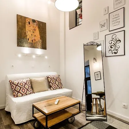 A Loft With History Appartement