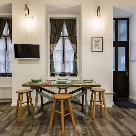 Apartment A Loft With History Budapest