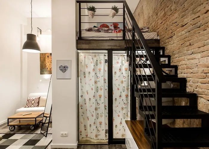 A Loft With History Apartament