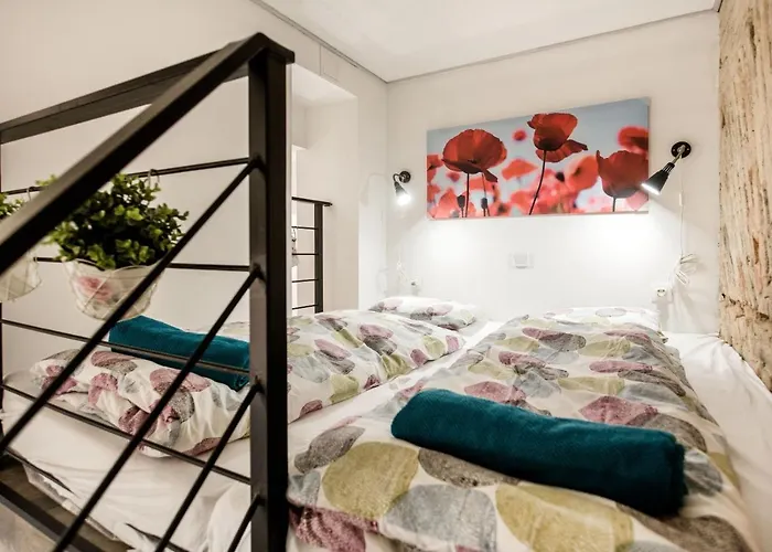 アパート A Loft With History