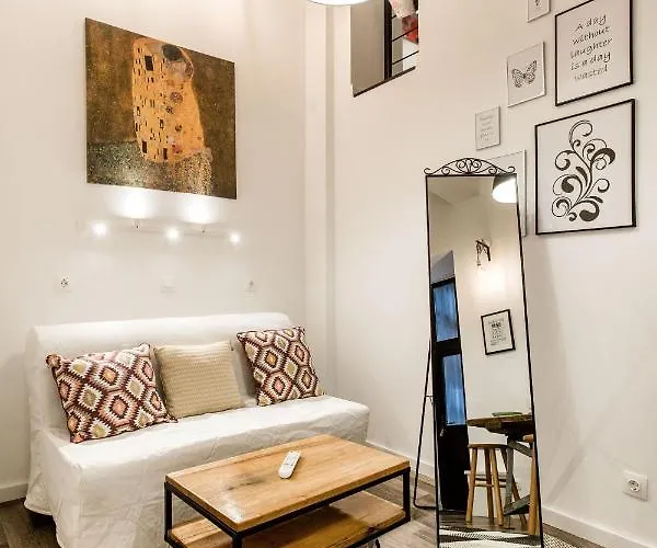 A Loft With History Apartament