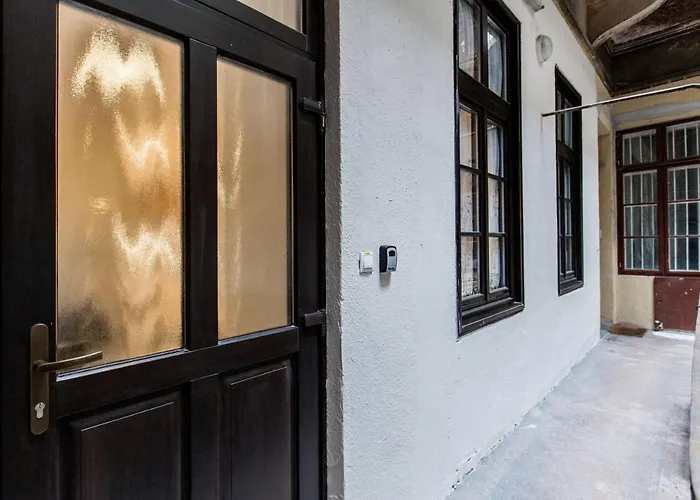 Apartament A Loft With History