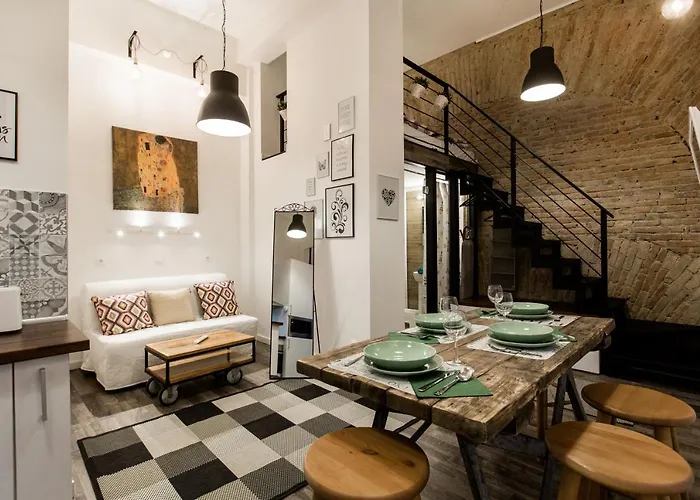 Apartament A Loft With History Budapeszt