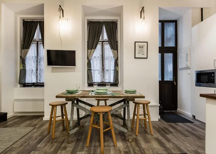 Apartament A Loft With History Budapeszt